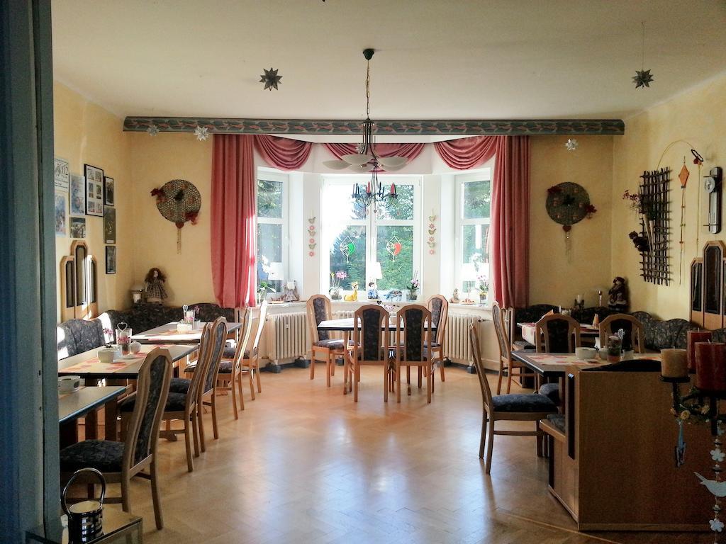 Pension Haus Am Waldesrand Oberhof  Extérieur photo